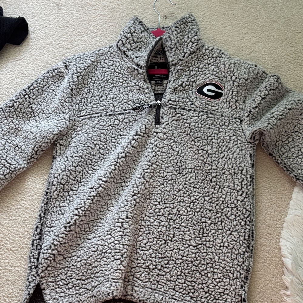 Gray Sherpa women’s Pullover